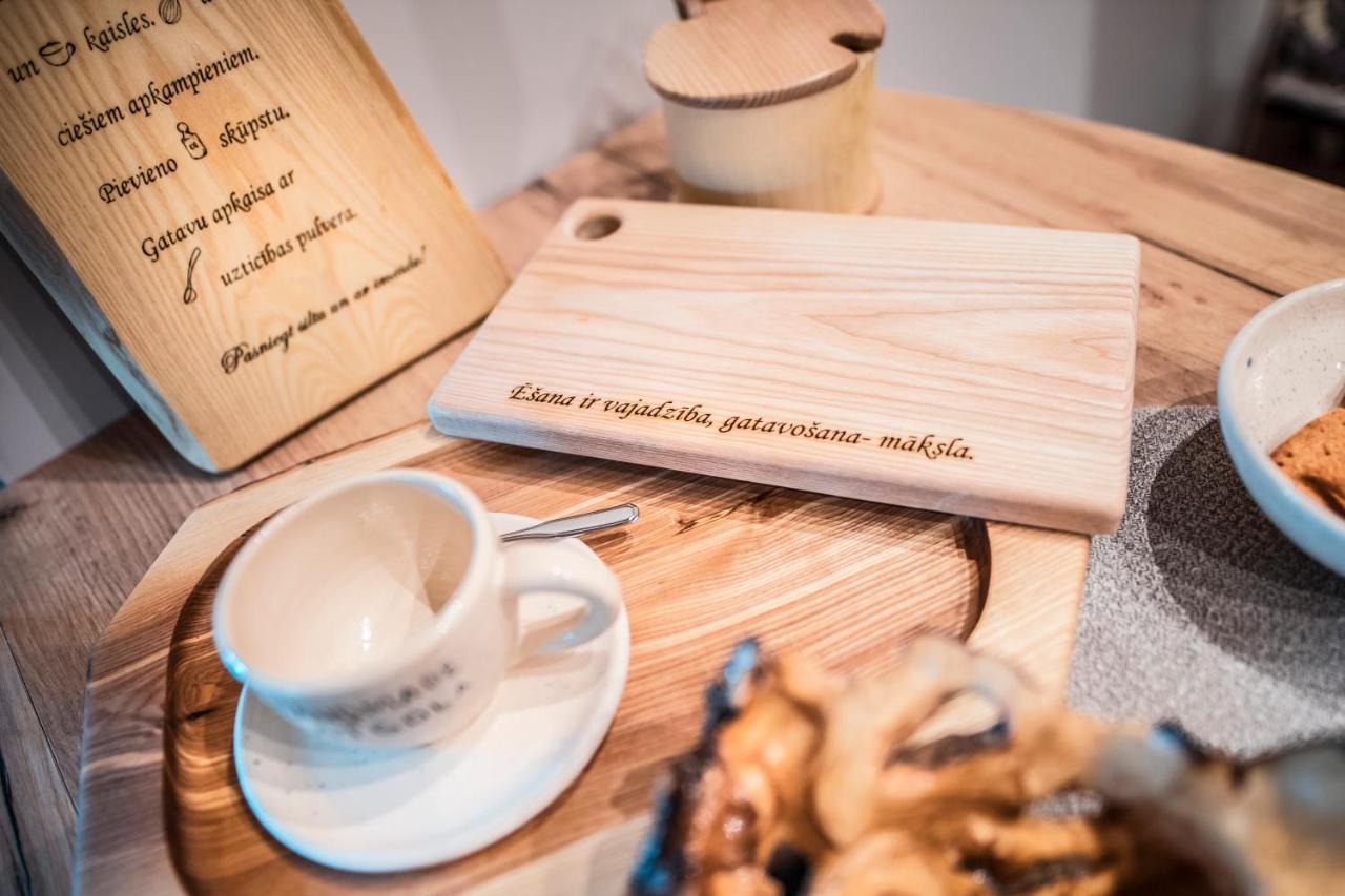 Handmade Latgola - Vairak Ka Vienkarsi "Naktsmitne" Līvāni Dış mekan fotoğraf